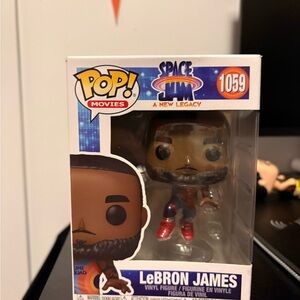 Funko Pop! LeBron James (Space Jam: A New Legacy) - Red, Blue, Brown